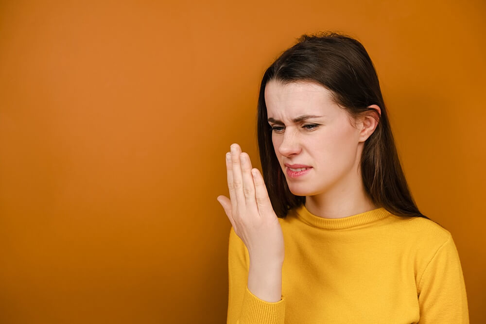 Az aceton szagú lehelet többféle súlyos betegség, pl. cukorbetegség tünete is lehet. 