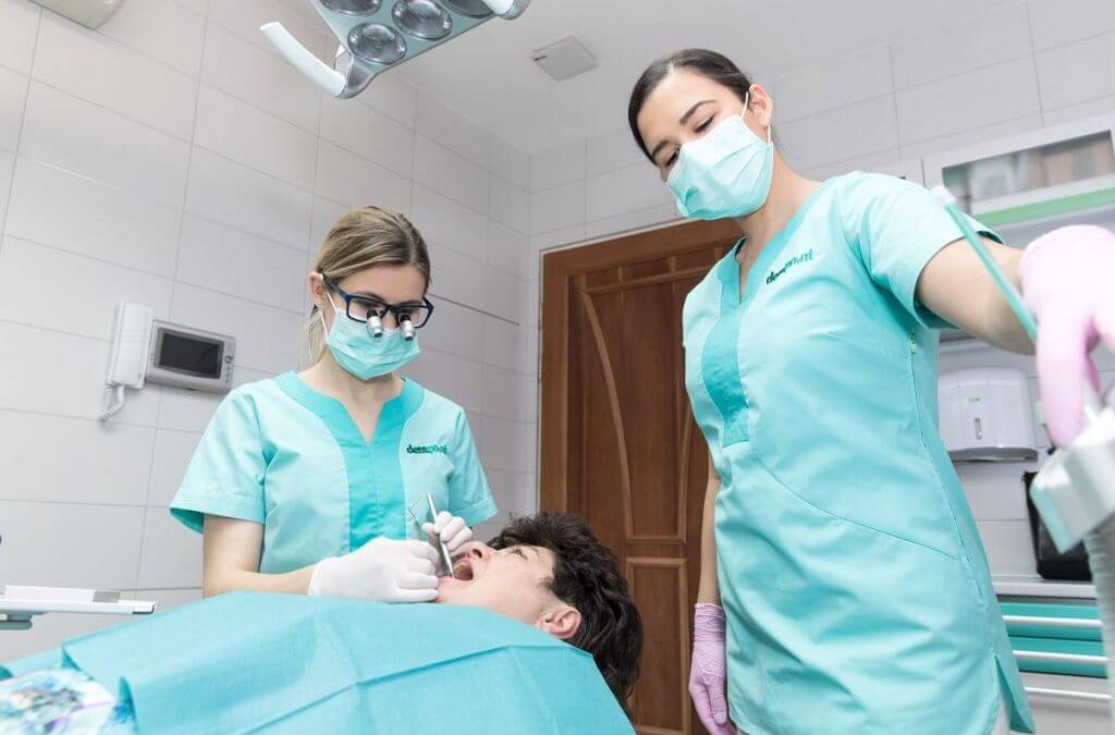 A fogtömés anyaga, típusai és a kezelés menete