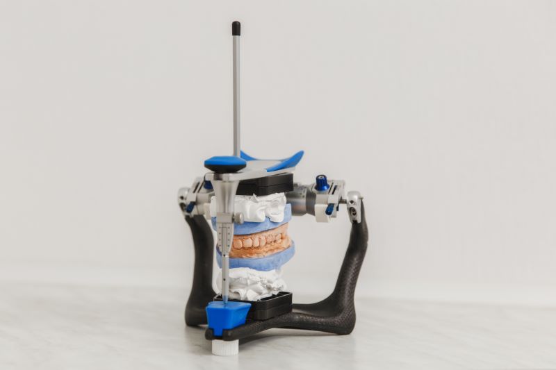 A gnatológia egyik speciális eszköze az artikulátor