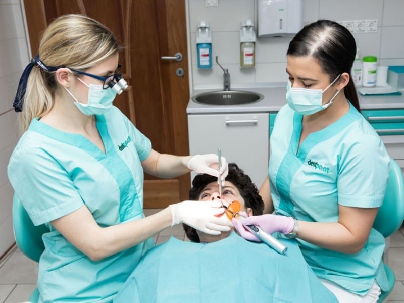 a lyukas fog kezelése