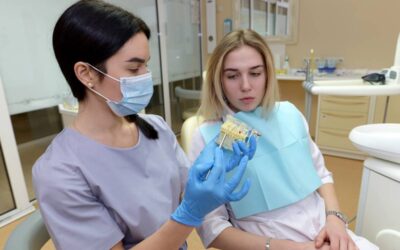 Kivehető fogsor fiatalon: mikor szükséges és mik a lehetőségek?