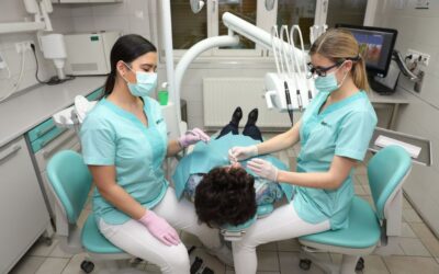 Fogágybetegség gyorsteszt: Ismerje fel a tüneteket időben és őrizze meg fogai épségét!