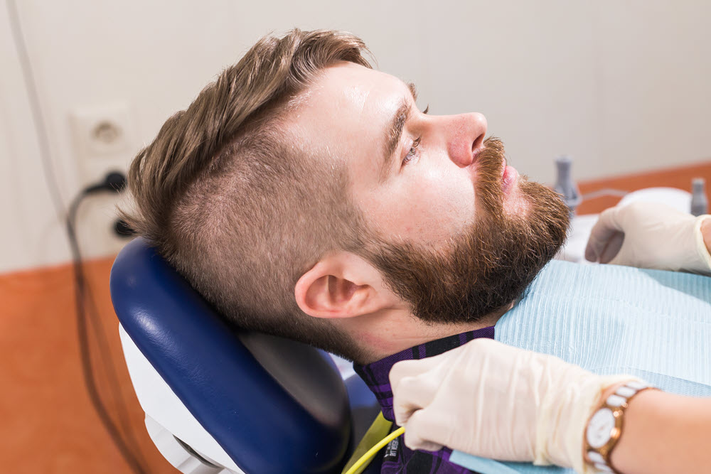 Milyen összefüggés van a fogágybetegség és merevedési zavar között?